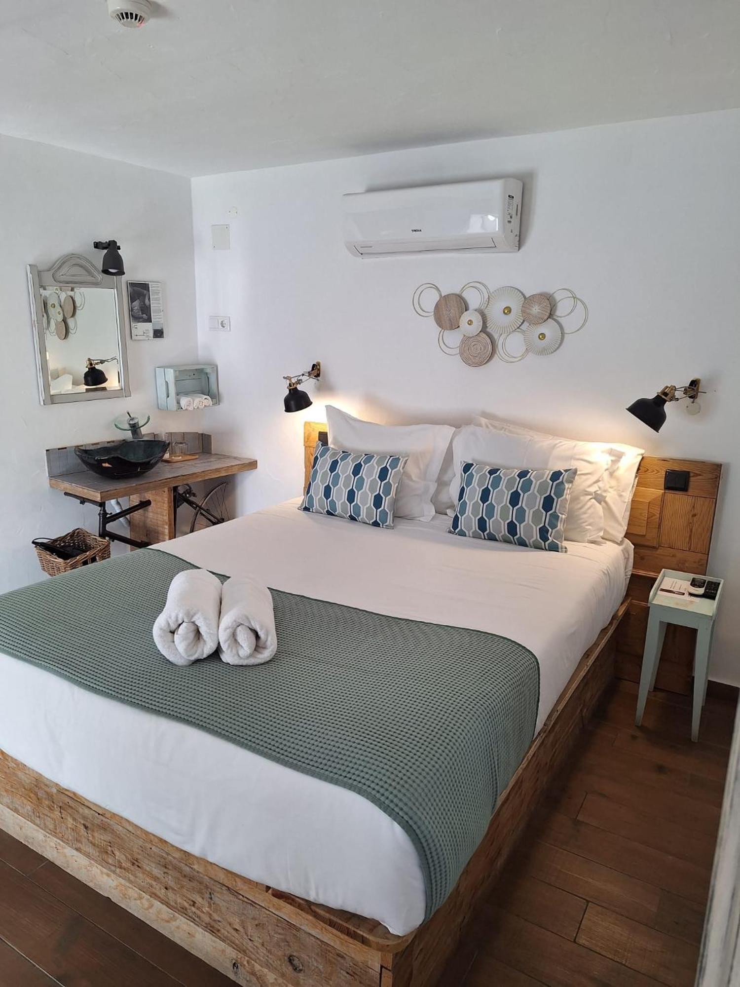 Lovin Book Guesthouse Óbidos Екстериор снимка