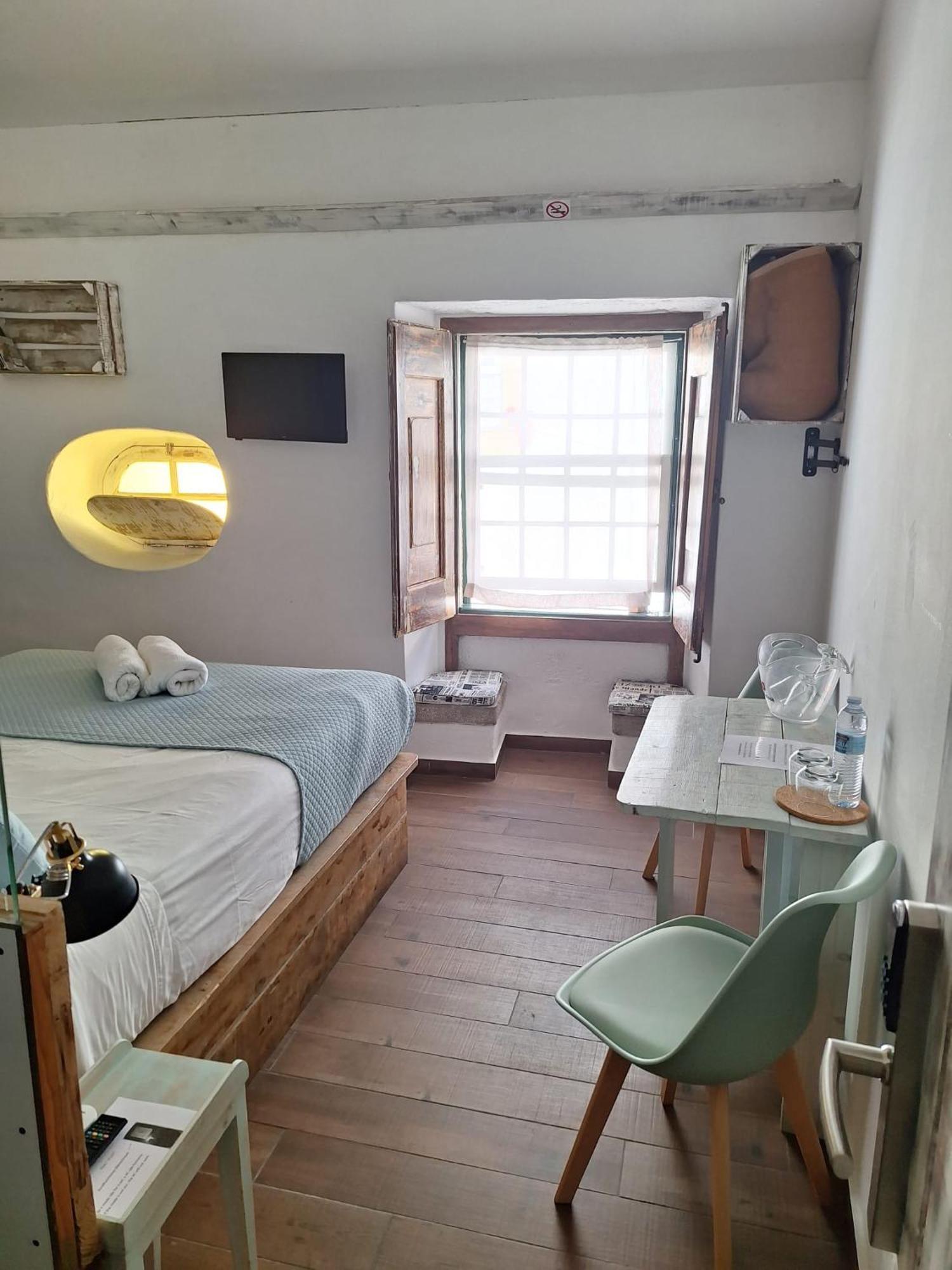 Lovin Book Guesthouse Óbidos Екстериор снимка