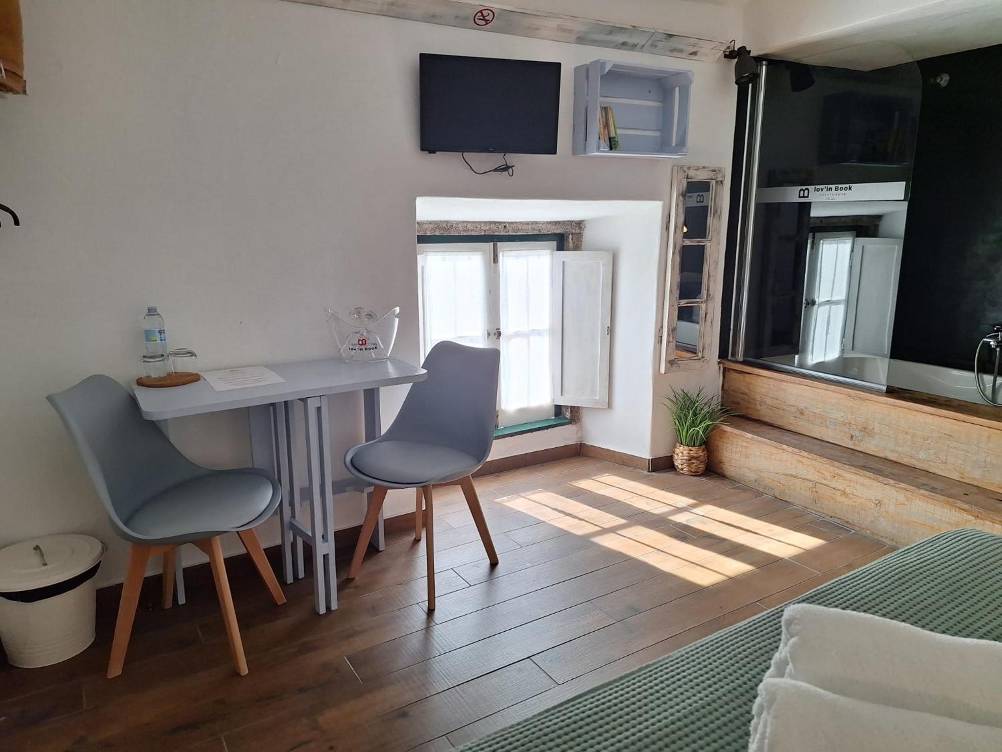 Lovin Book Guesthouse Óbidos Екстериор снимка