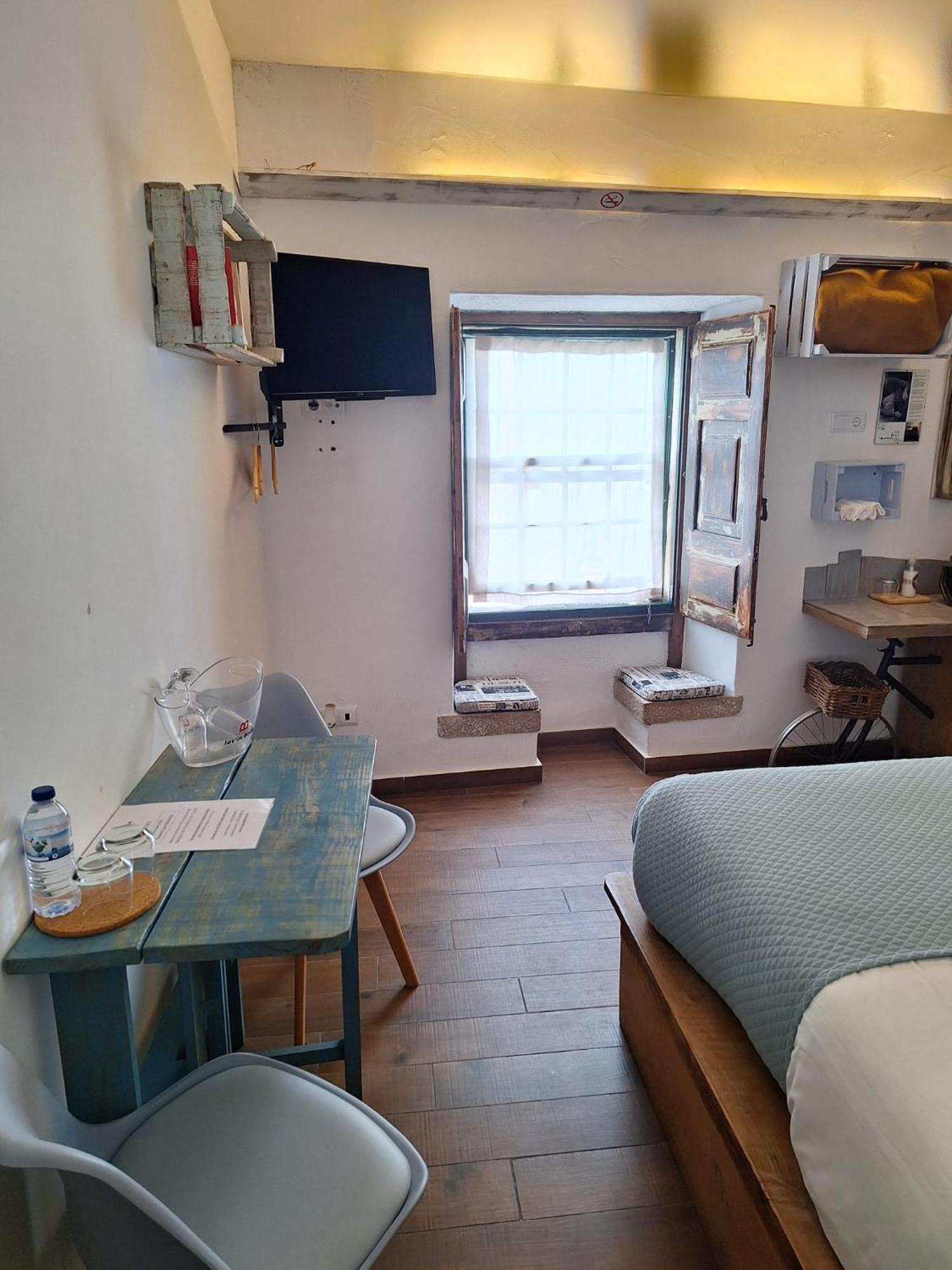 Lovin Book Guesthouse Óbidos Екстериор снимка