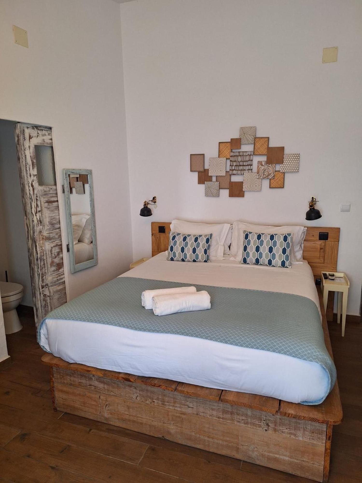 Lovin Book Guesthouse Óbidos Екстериор снимка